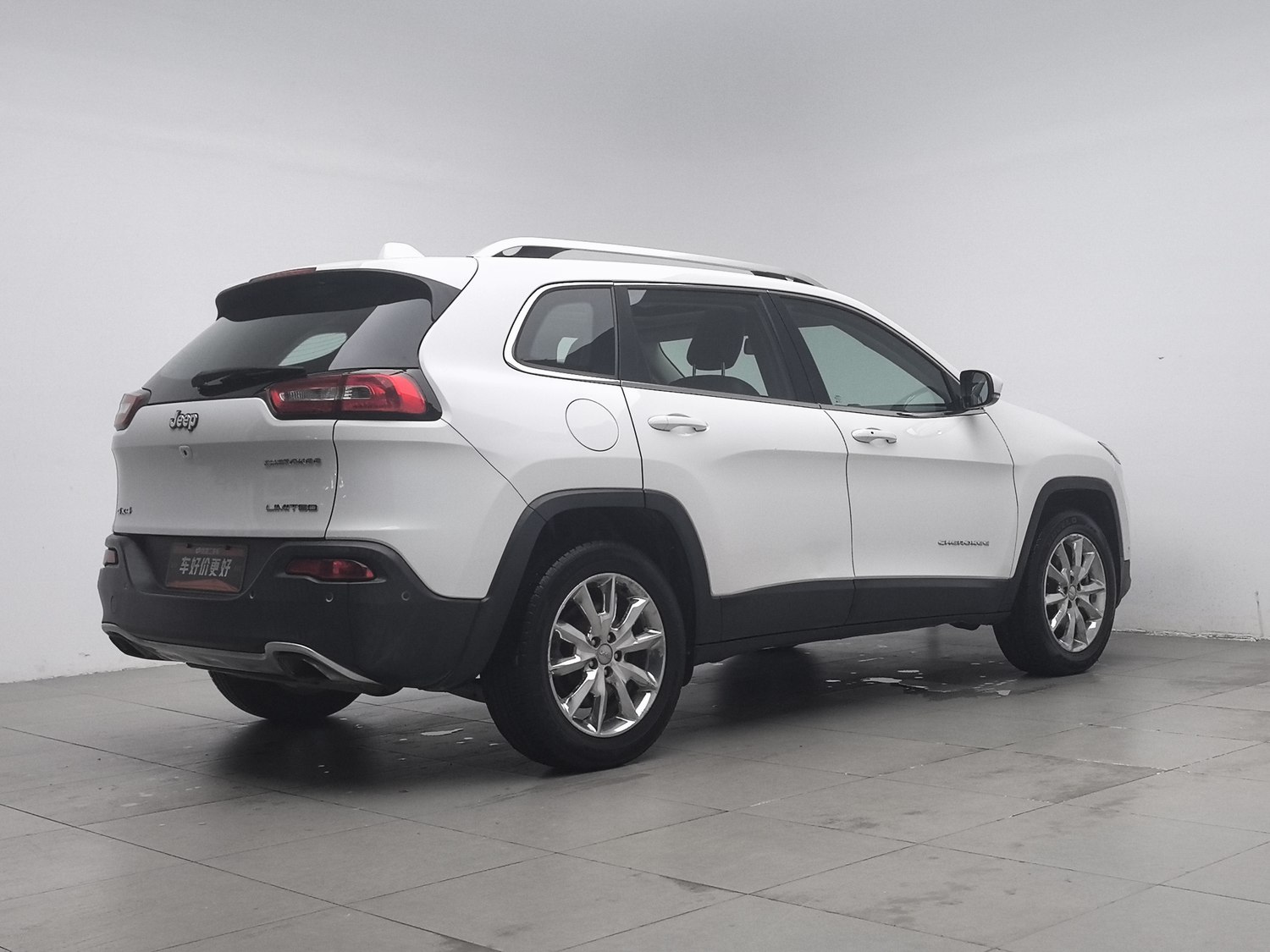 Used Jeep Cherokee 2016 2.4 AT