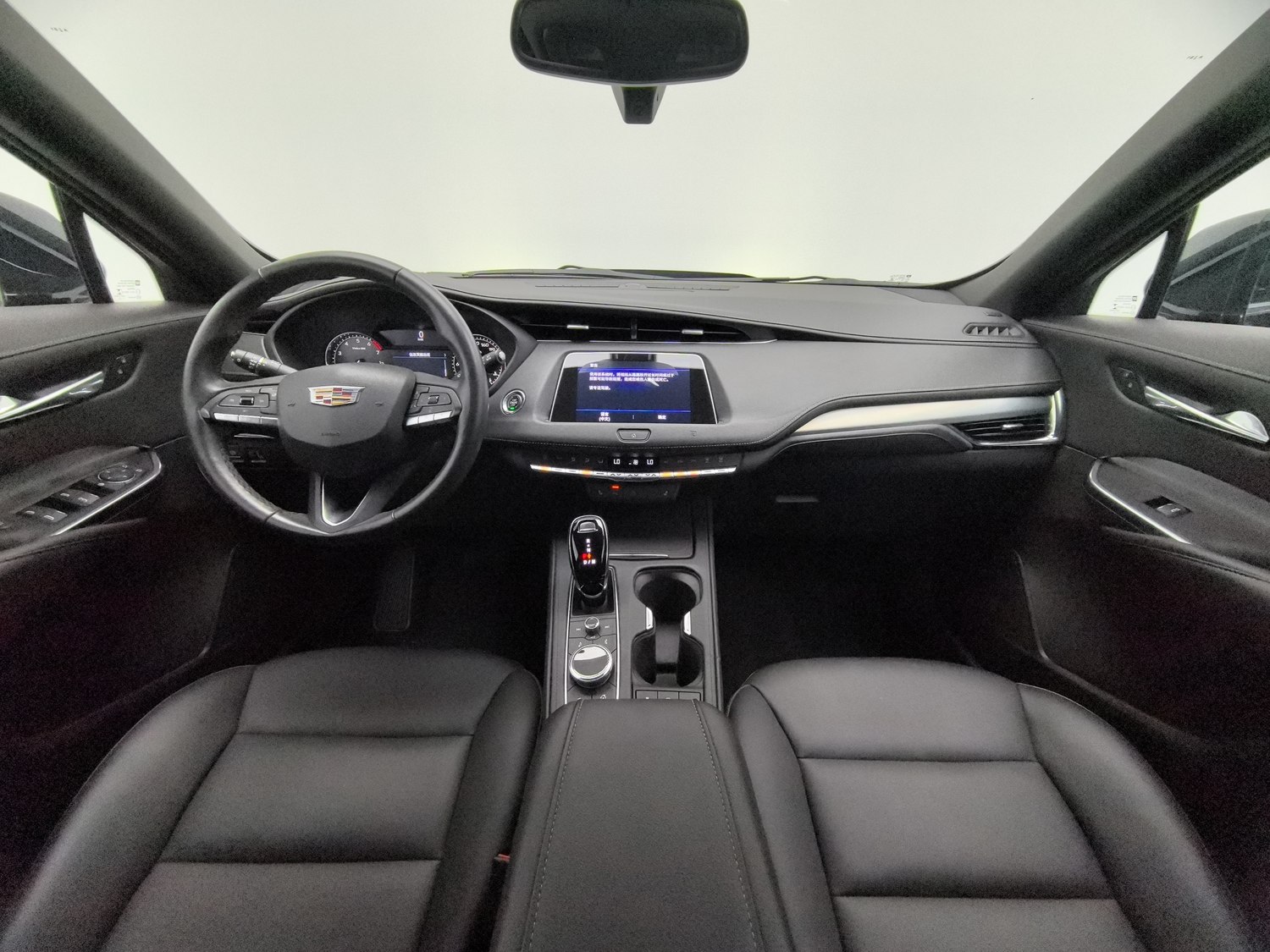 Used Cadillac XT4 2021 2.0 AT