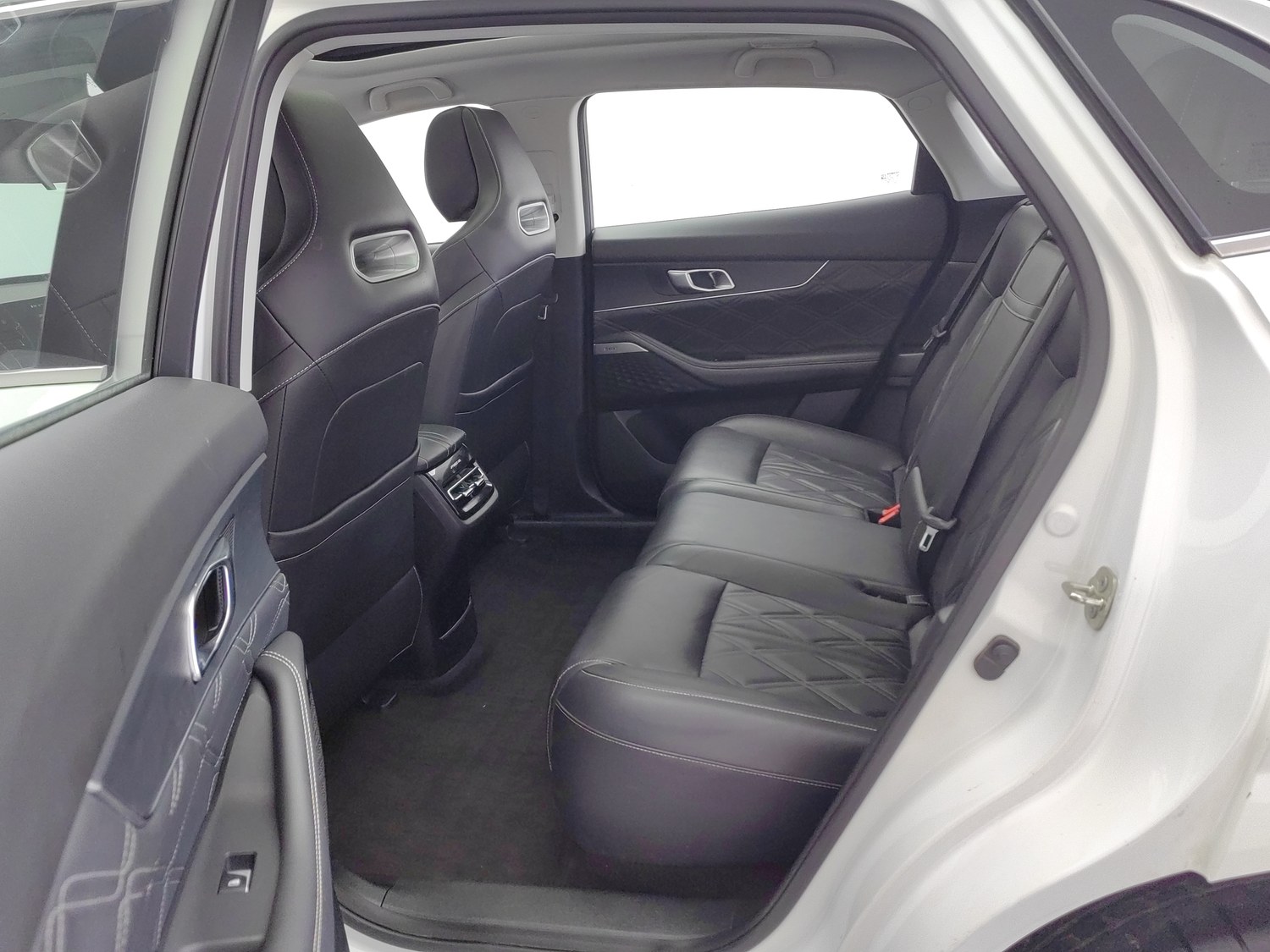 Used Changan UNI-K 2024 2.0 AT