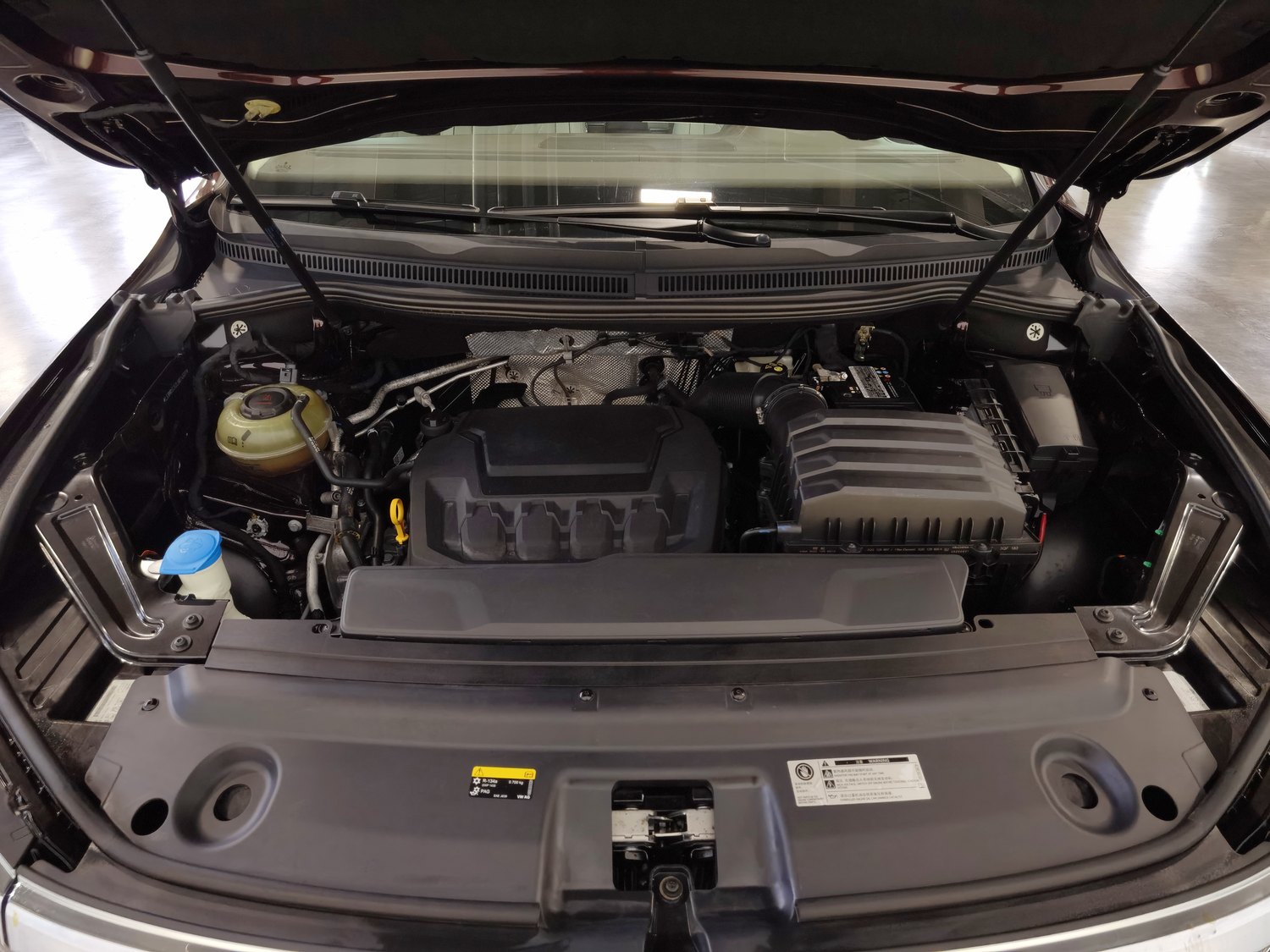 Used Volkswagen Viloran 2020 2.0 AT