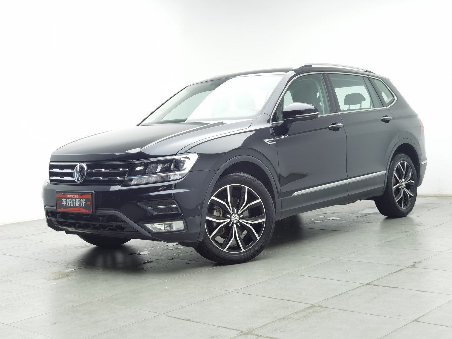 Used Volkswagen Tiguan L 2020 2.0 AT
