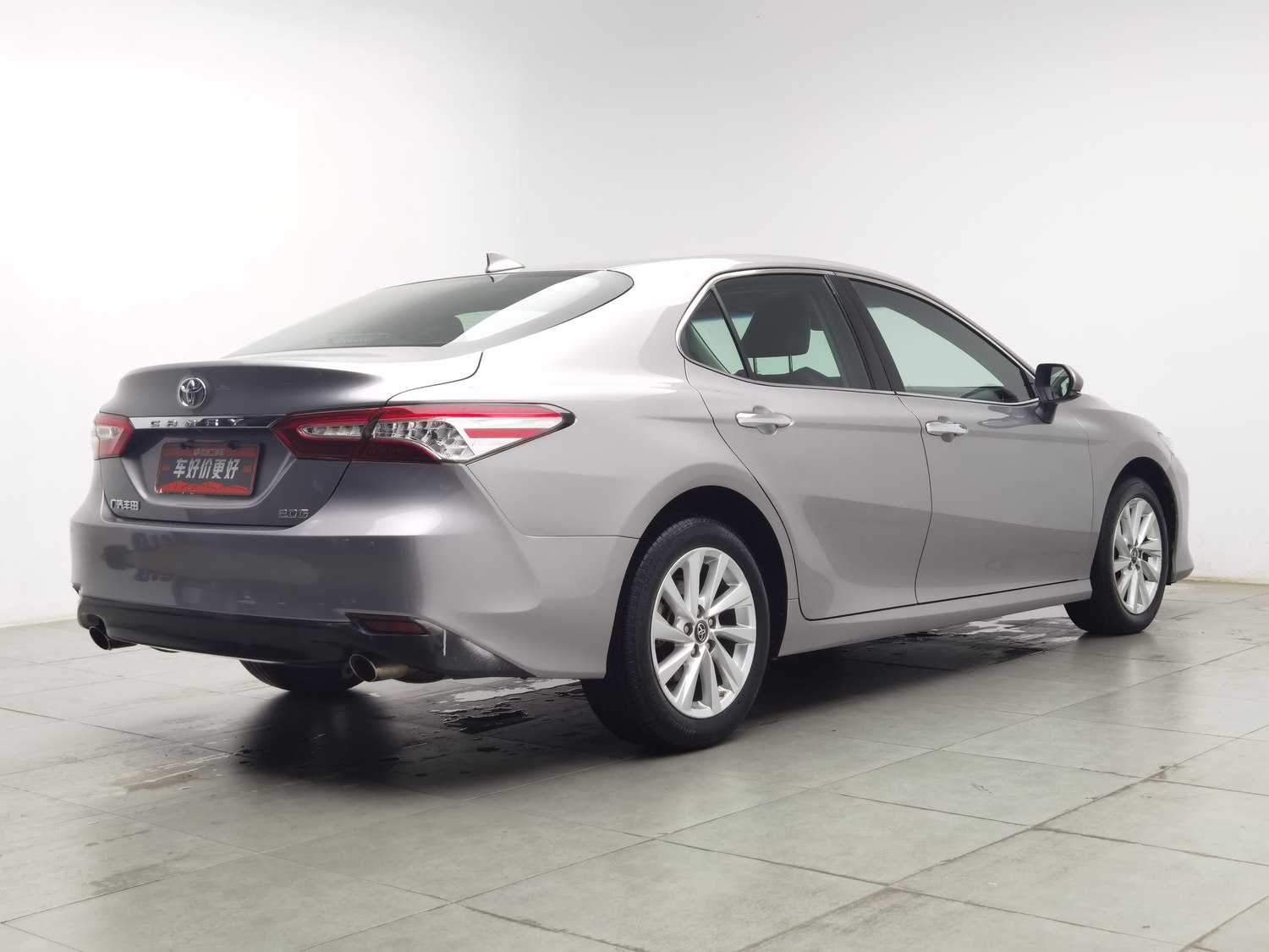 Used Toyota Camry 2021 2.0 AT