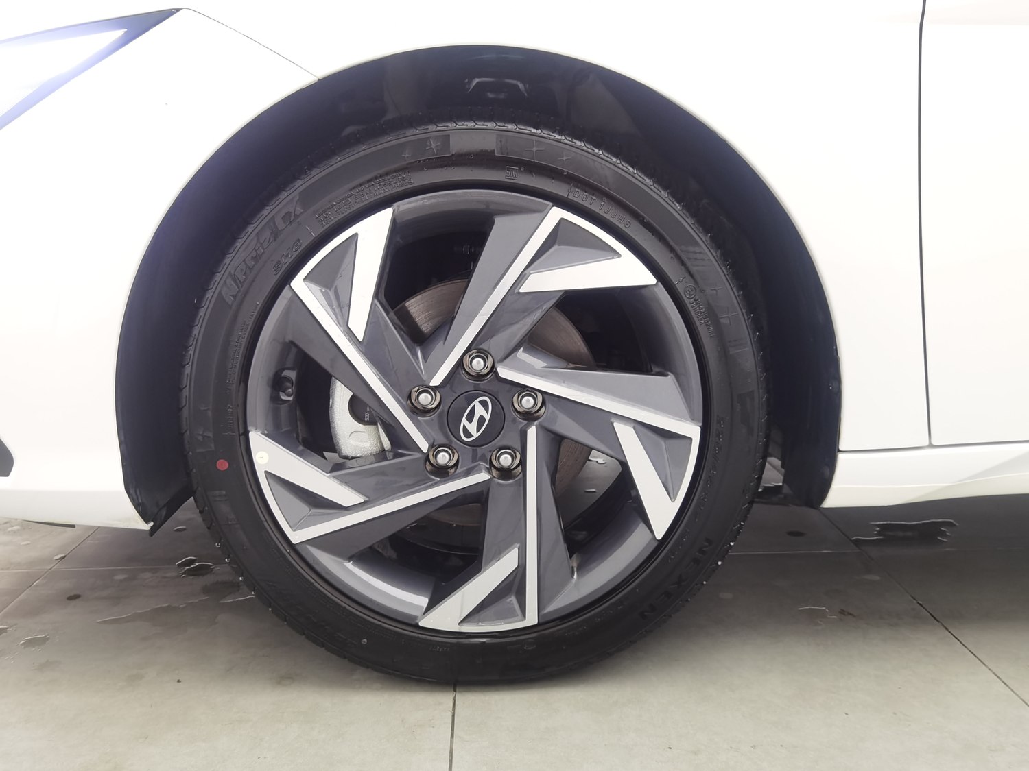 Used Hyundai Avante 2023 1.5 AT