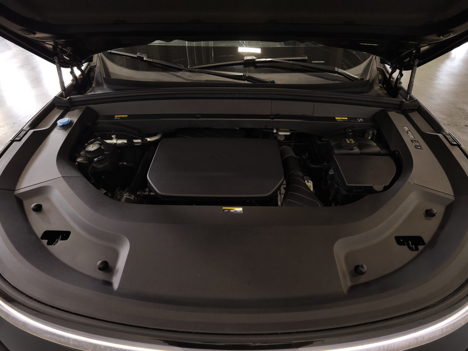 Used Li Auto L8 2023 1.5 AT