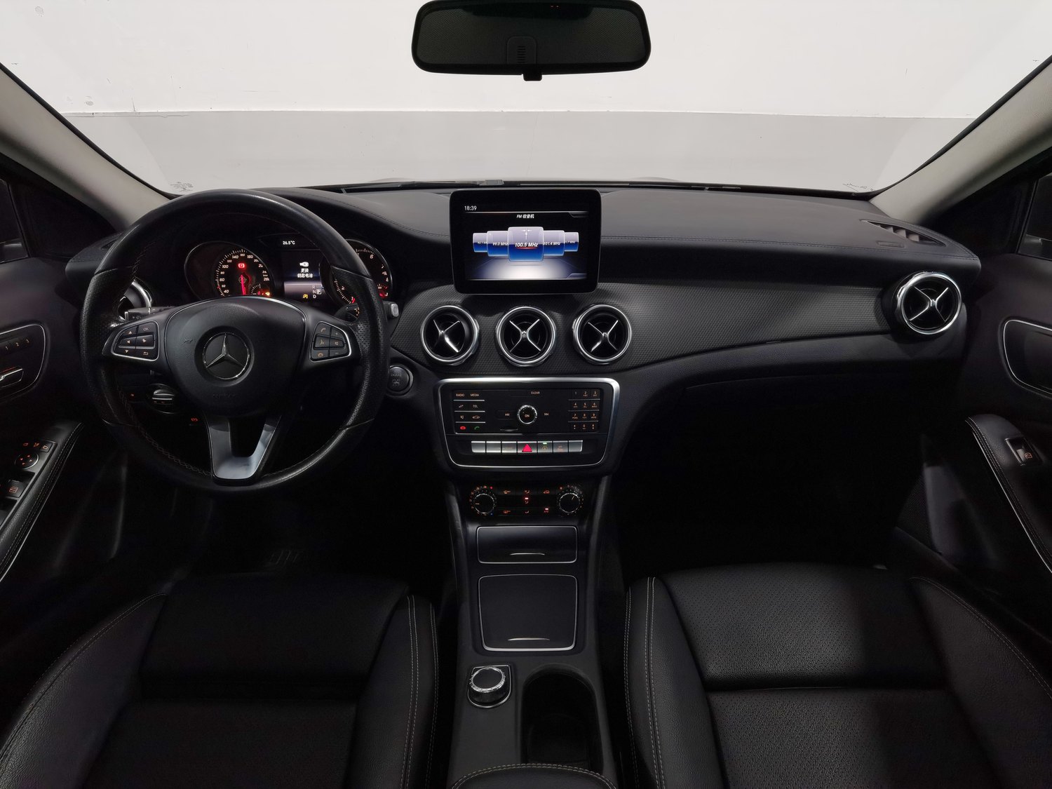 Used Mercedes-Benz GLA 2018 1.6 AT