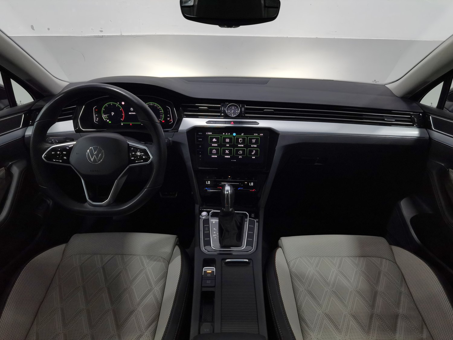 Used Volkswagen Magotan 2023 2.0 AT