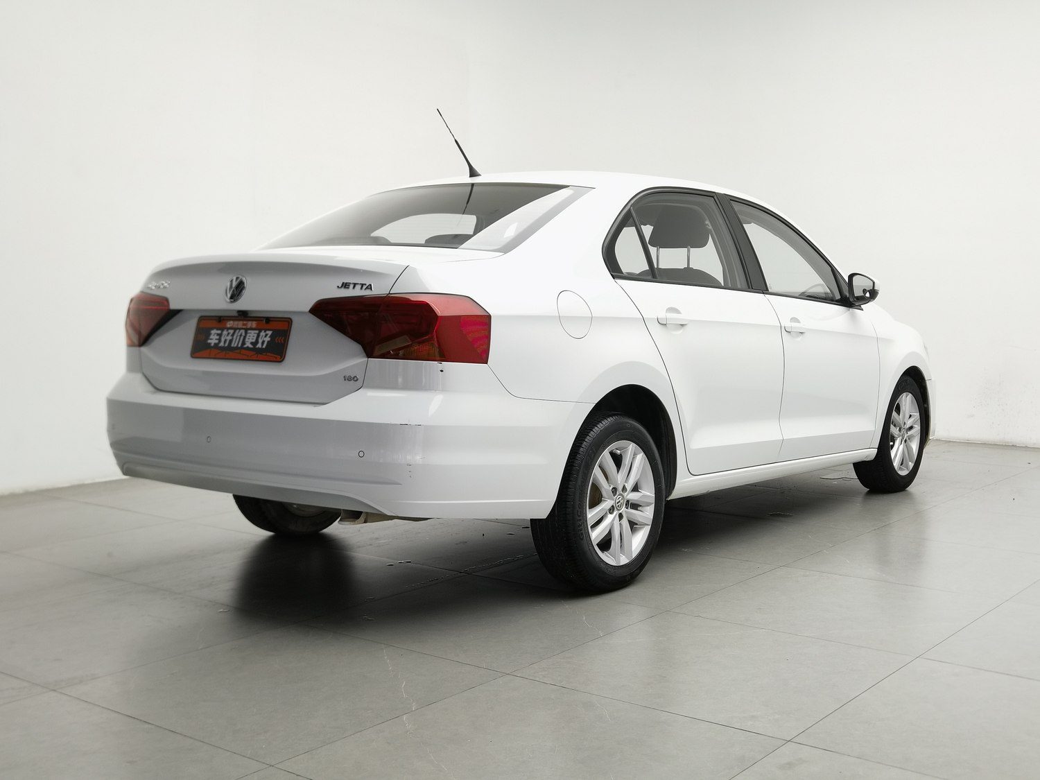 Подержанный Volkswagen Jetta 2019 года выпуска, 1.5 MT