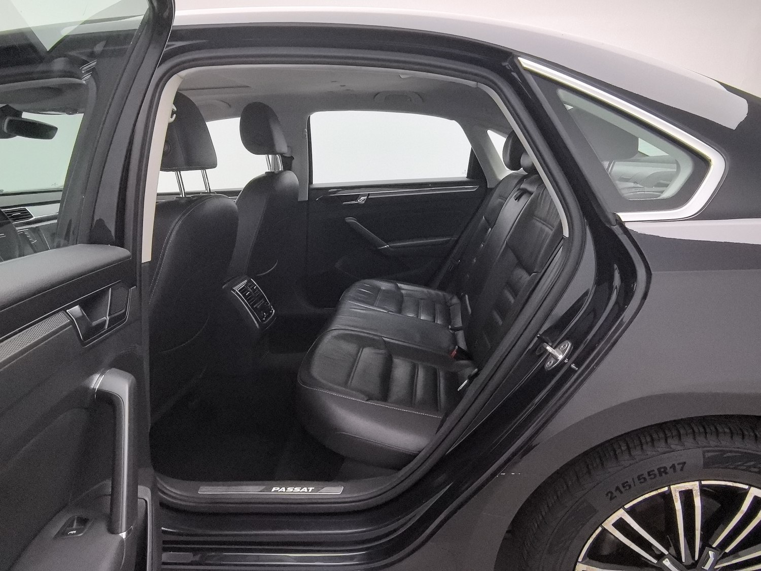 Used Volkswagen Passat 2017 1.8 AT