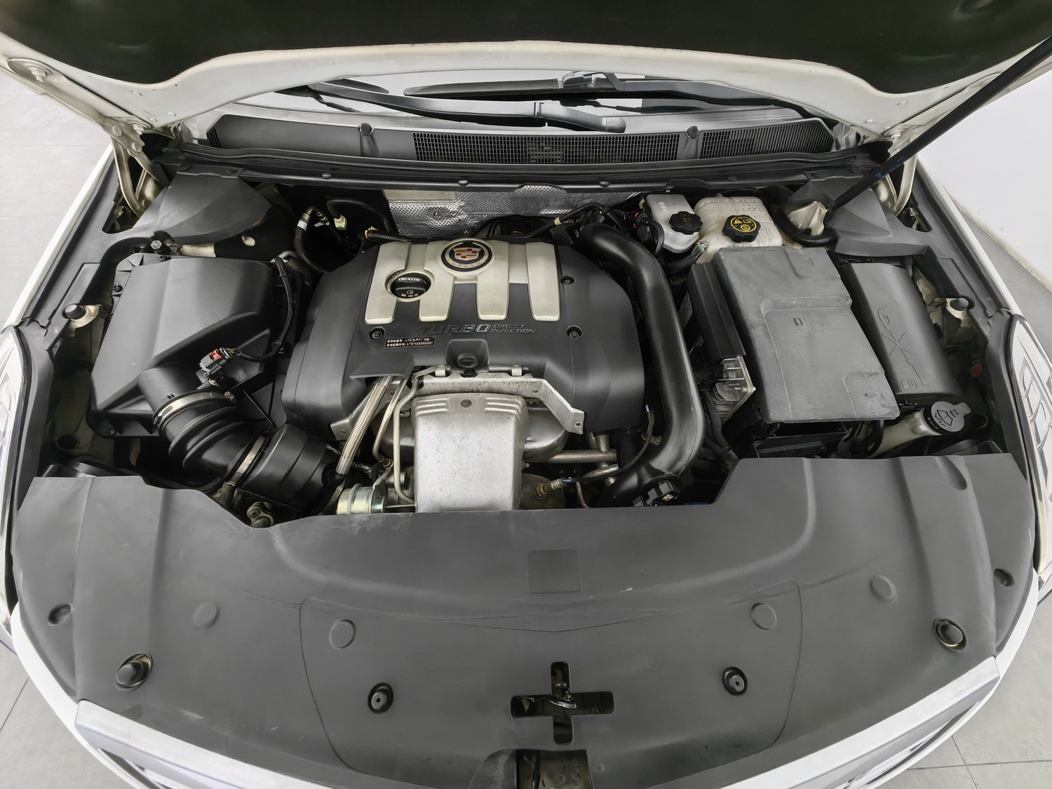 Used Cadillac XTS 2013 2.0 AT