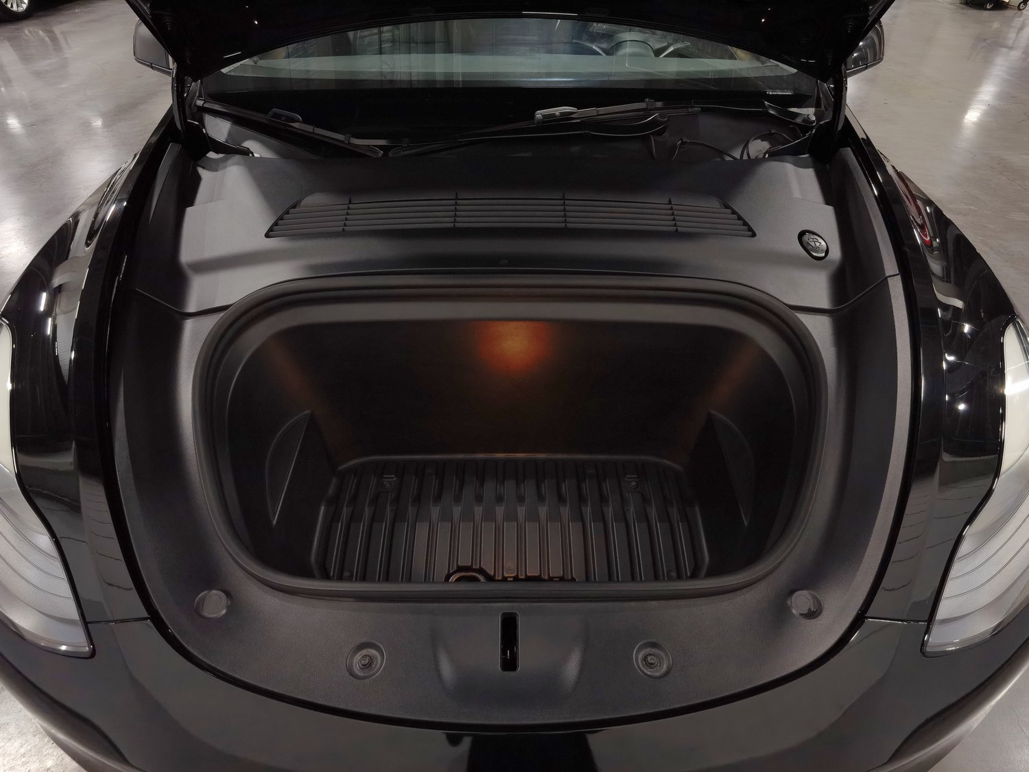 Used Tesla Model Y 2021