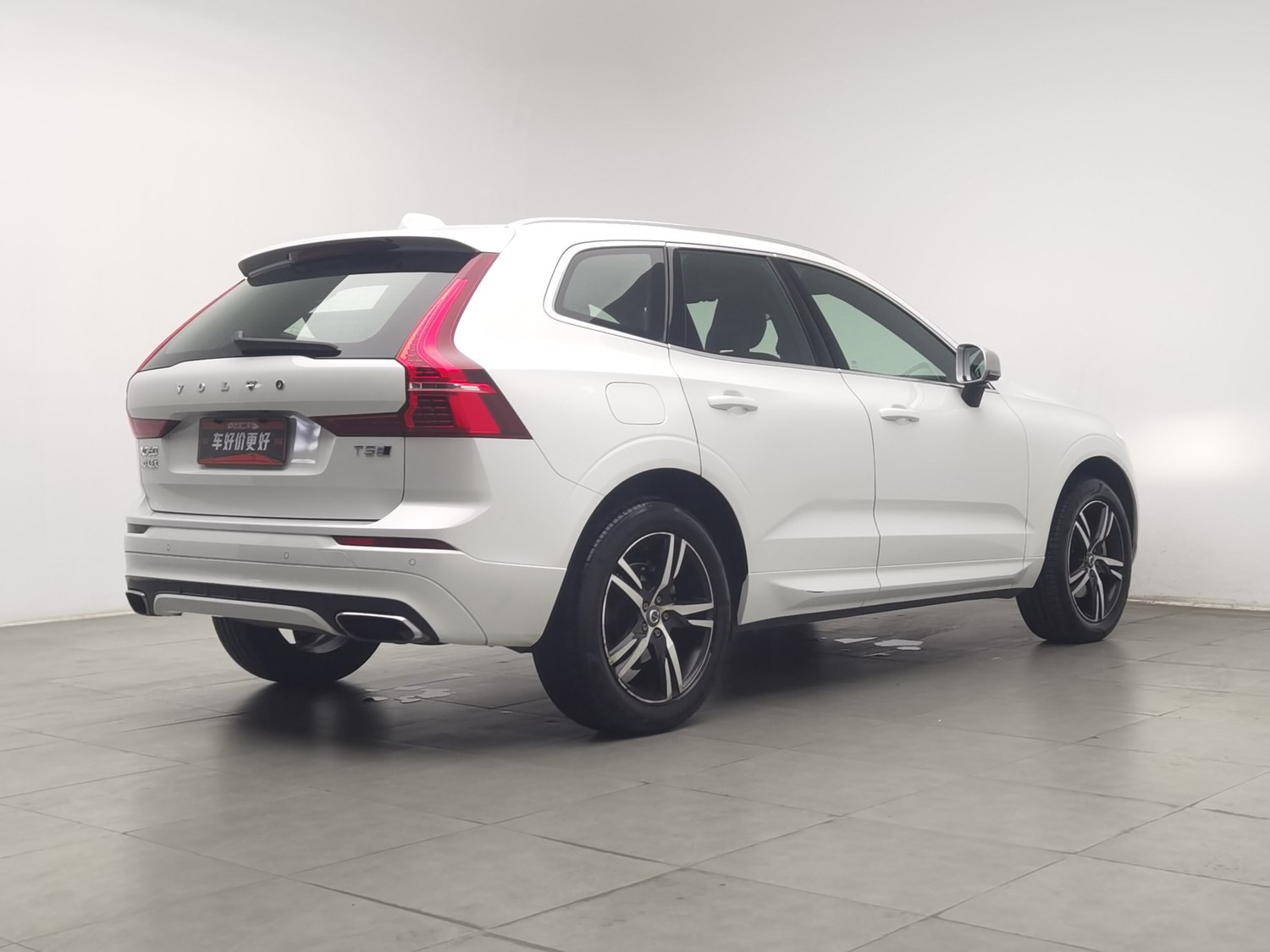 Used Volvo XC60 2019 2.0 AT