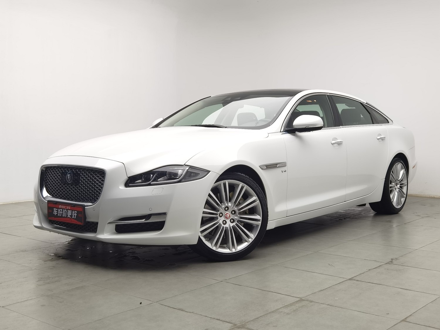 Used Jaguar XJ 2018 3.0 AT