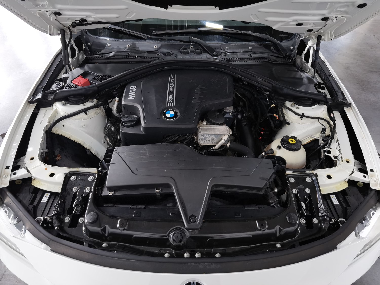 BMW THE3 2014 2.0 AT d'occasion