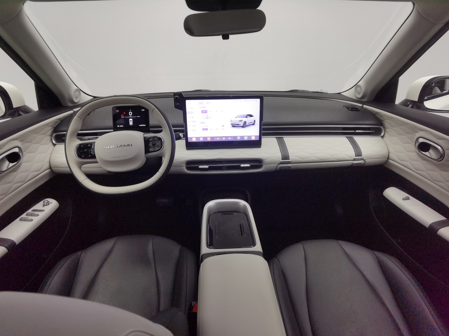 Used Dongfeng Nammi 01 2024