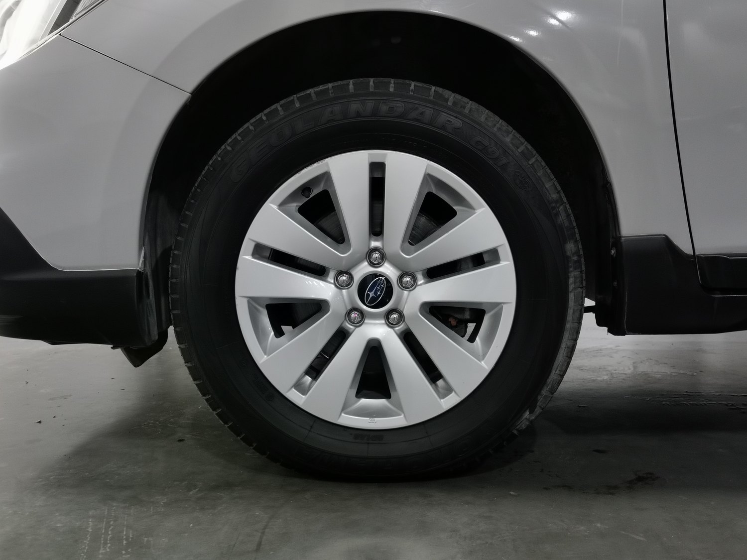 Used Subaru Outback 2015 2.5 AT