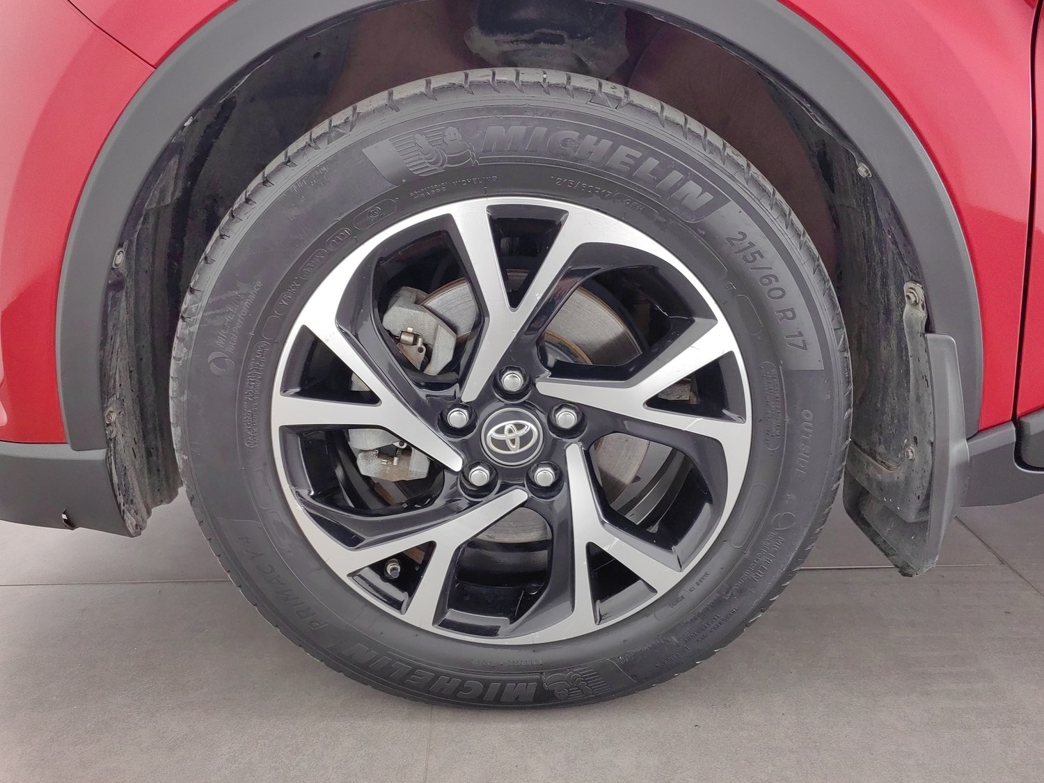 Used Toyota C-HR 2020 2.0 AT
