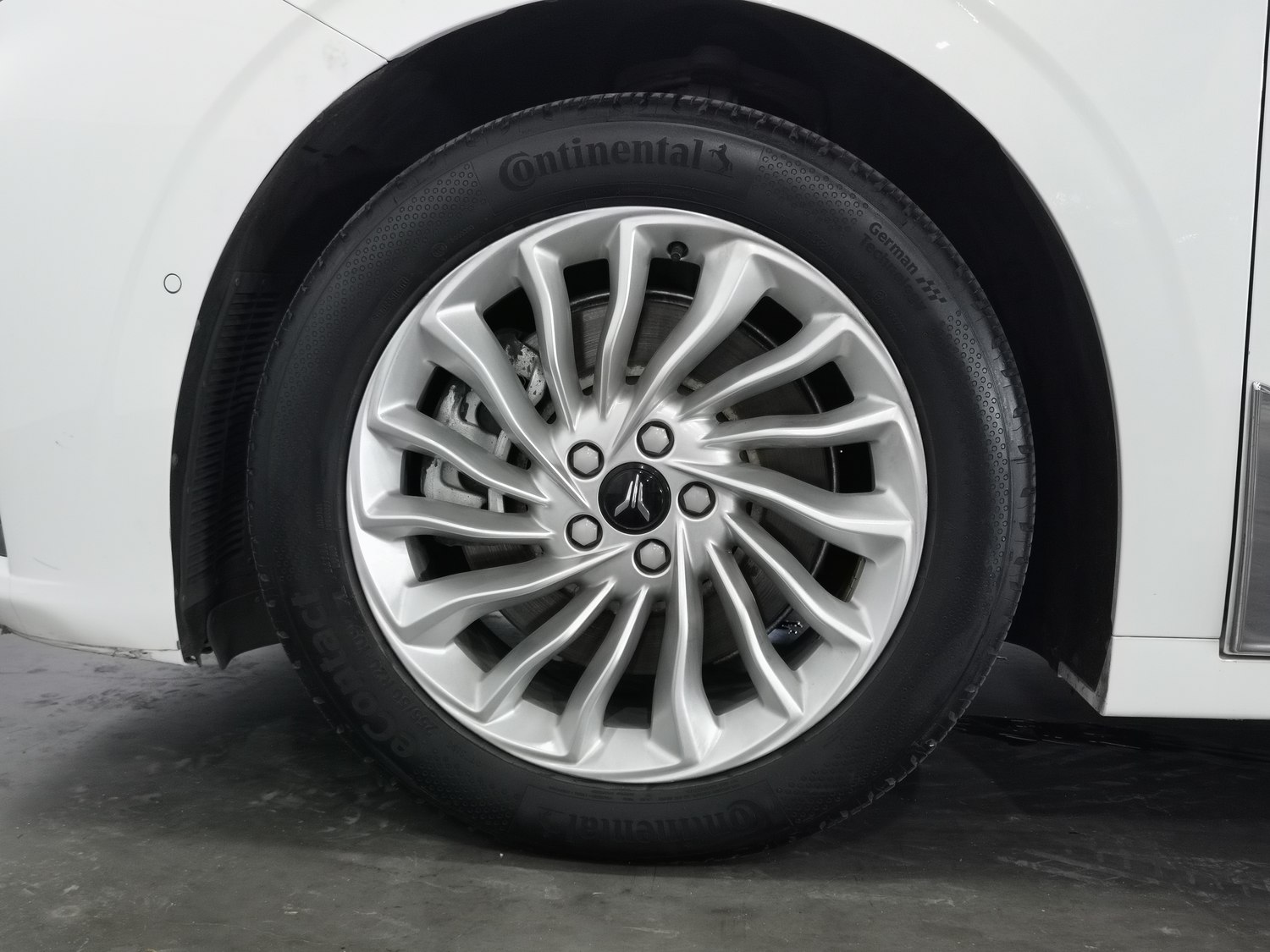 Used Voyah Dreamer 2024 1.5 AT