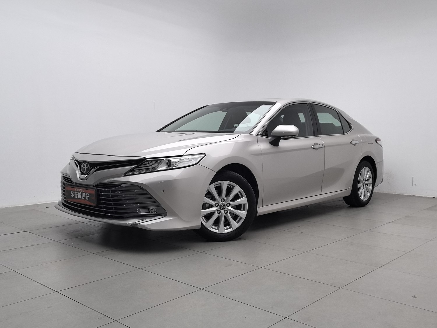 Used Toyota Camry 2019 2.0 AT