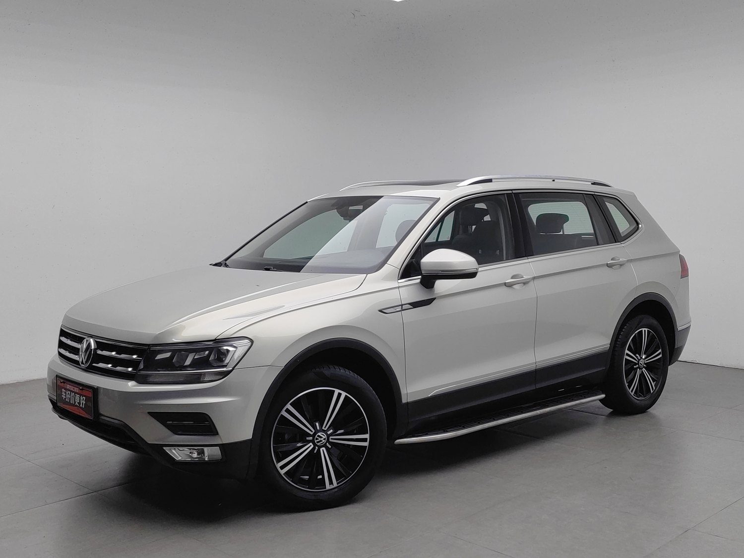 Used Volkswagen Tiguan L 2021 2.0 AT