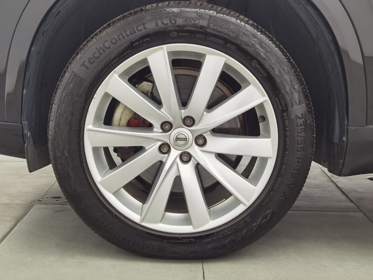 Used Volvo XC90 2018 2.0 AT