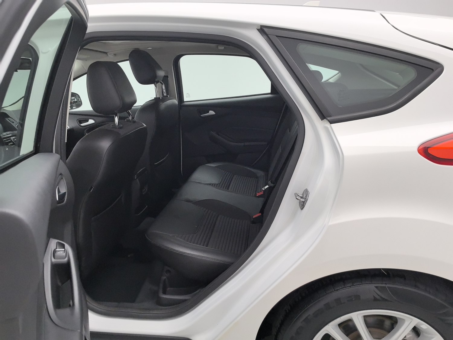 Used Ford Focus 2017 1.6 AT