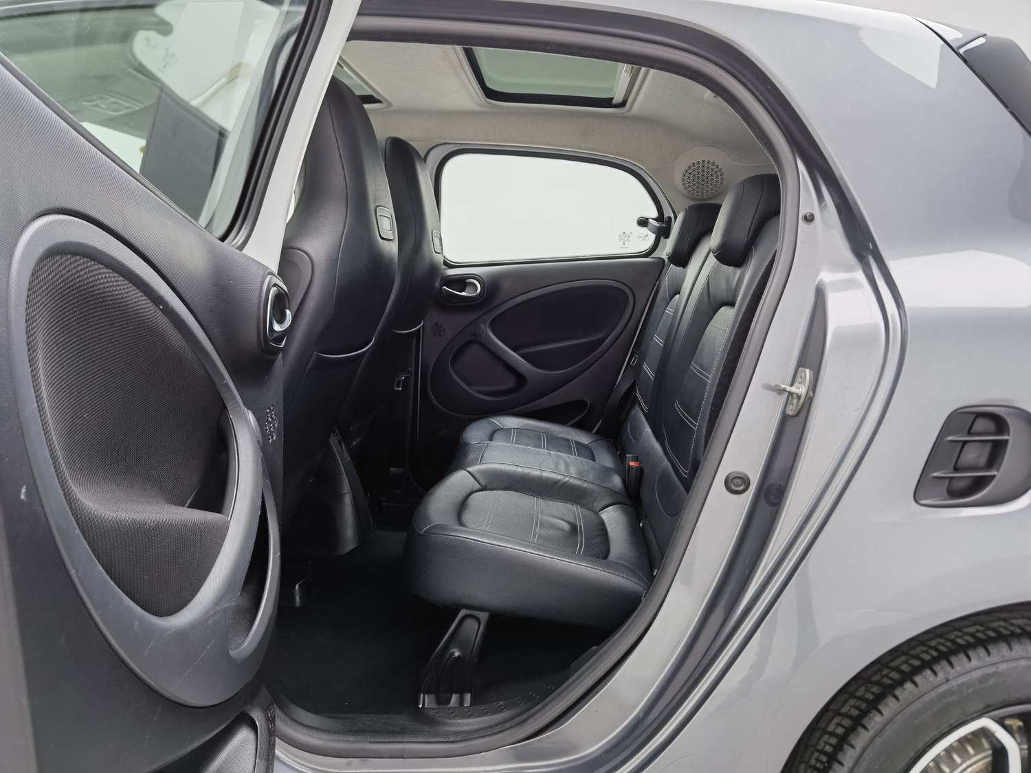 Used smart forfour 2016 0.9 AT