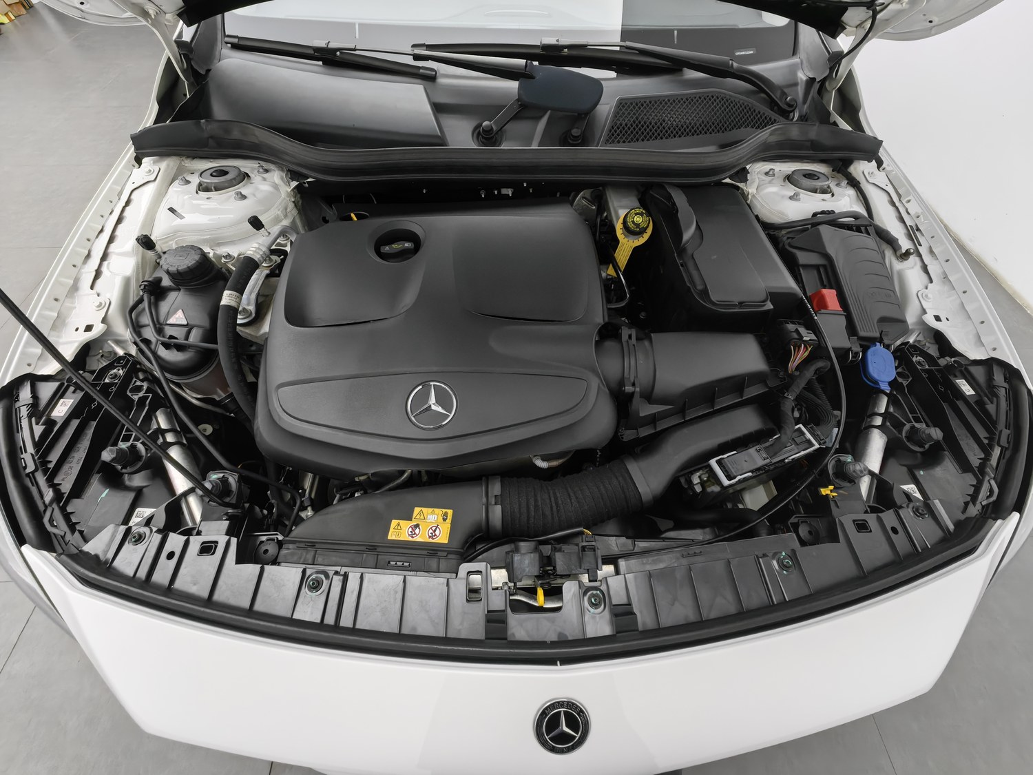 Used Mercedes-Benz GLA 2018 2.0 AT