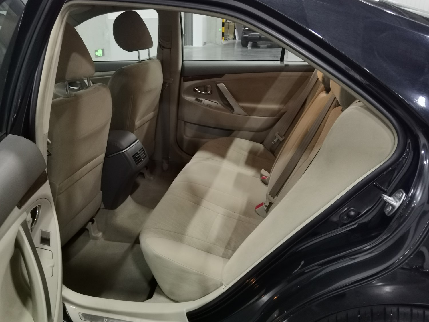 Used Toyota Camry 2013 2.0 AT