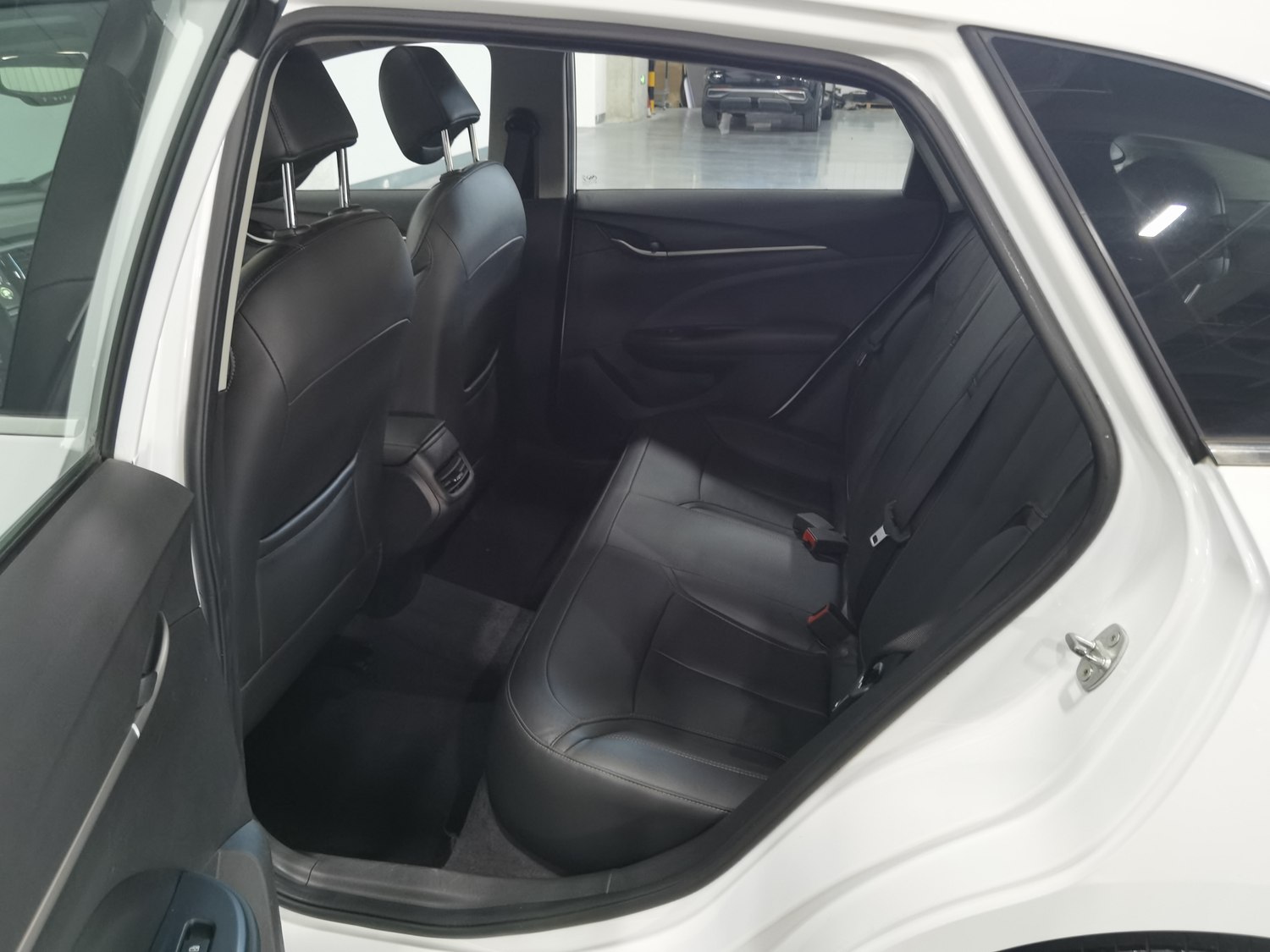 Used Buick GL6 TourX 2019 1.3 AT