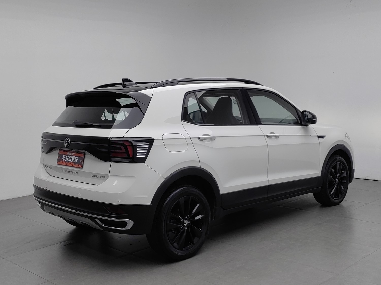 Used Volkswagen T-Cross 2022 1.4 AT