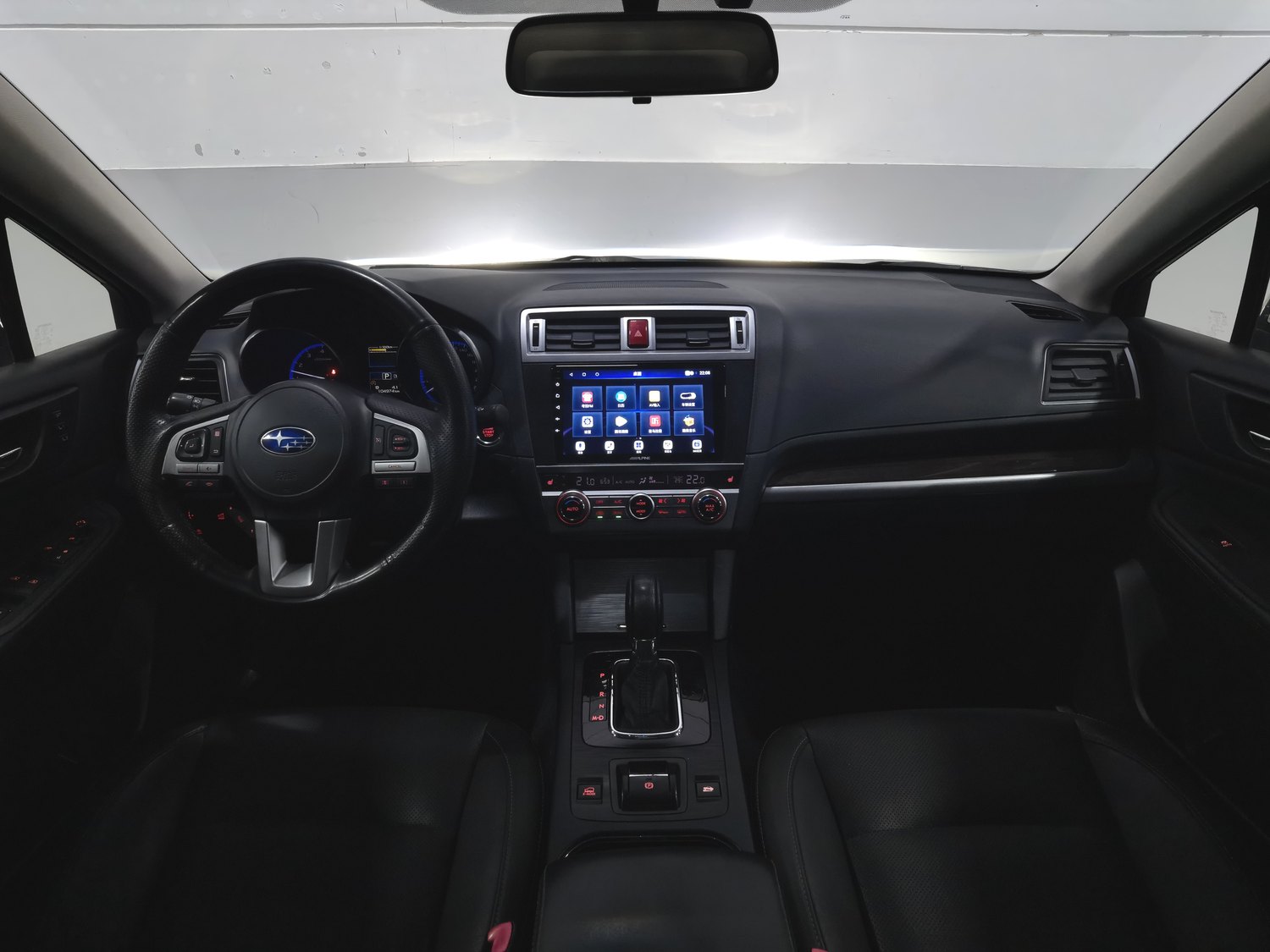 Used Subaru Outback 2015 2.5 AT