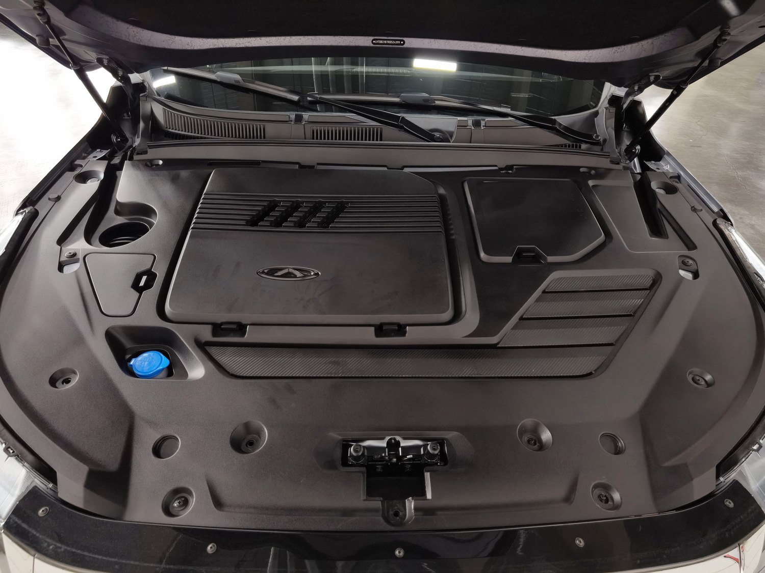 Б/у Chery Tiggo 8 PRO 2024 1.6 AT