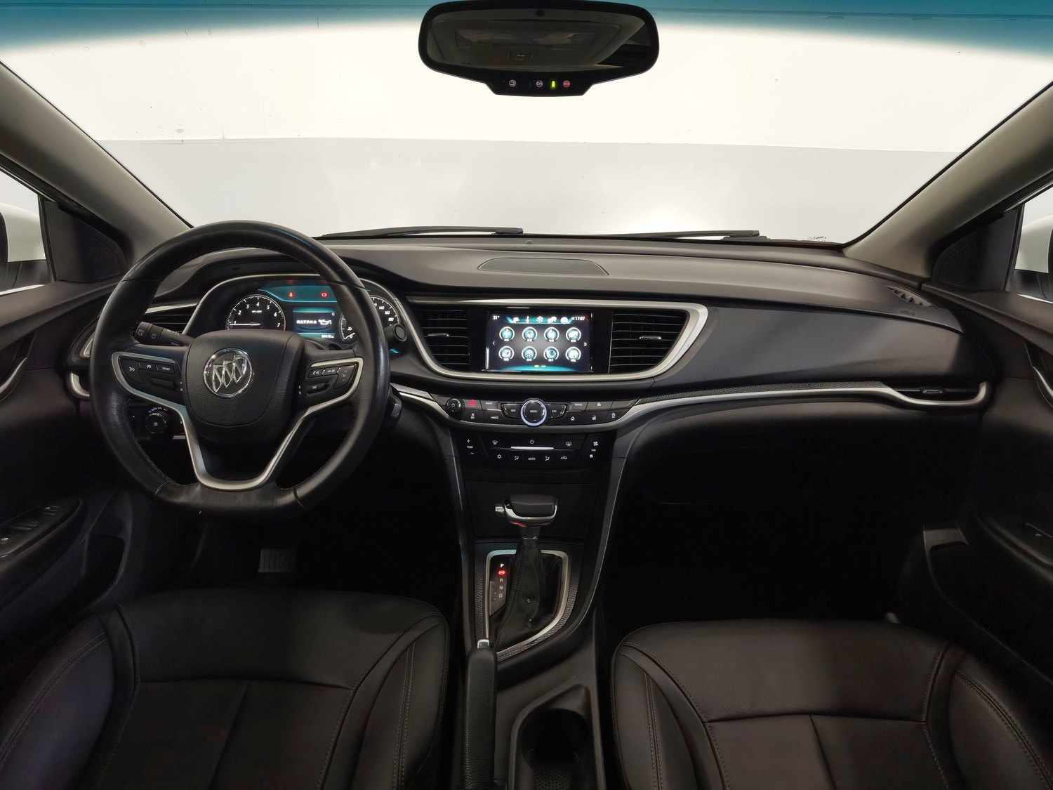 Used Buick GL6 TourX 2019 1.3 AT