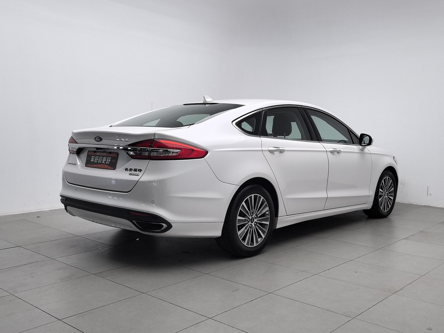 Used Ford Mondeo 2018 2.0 AT