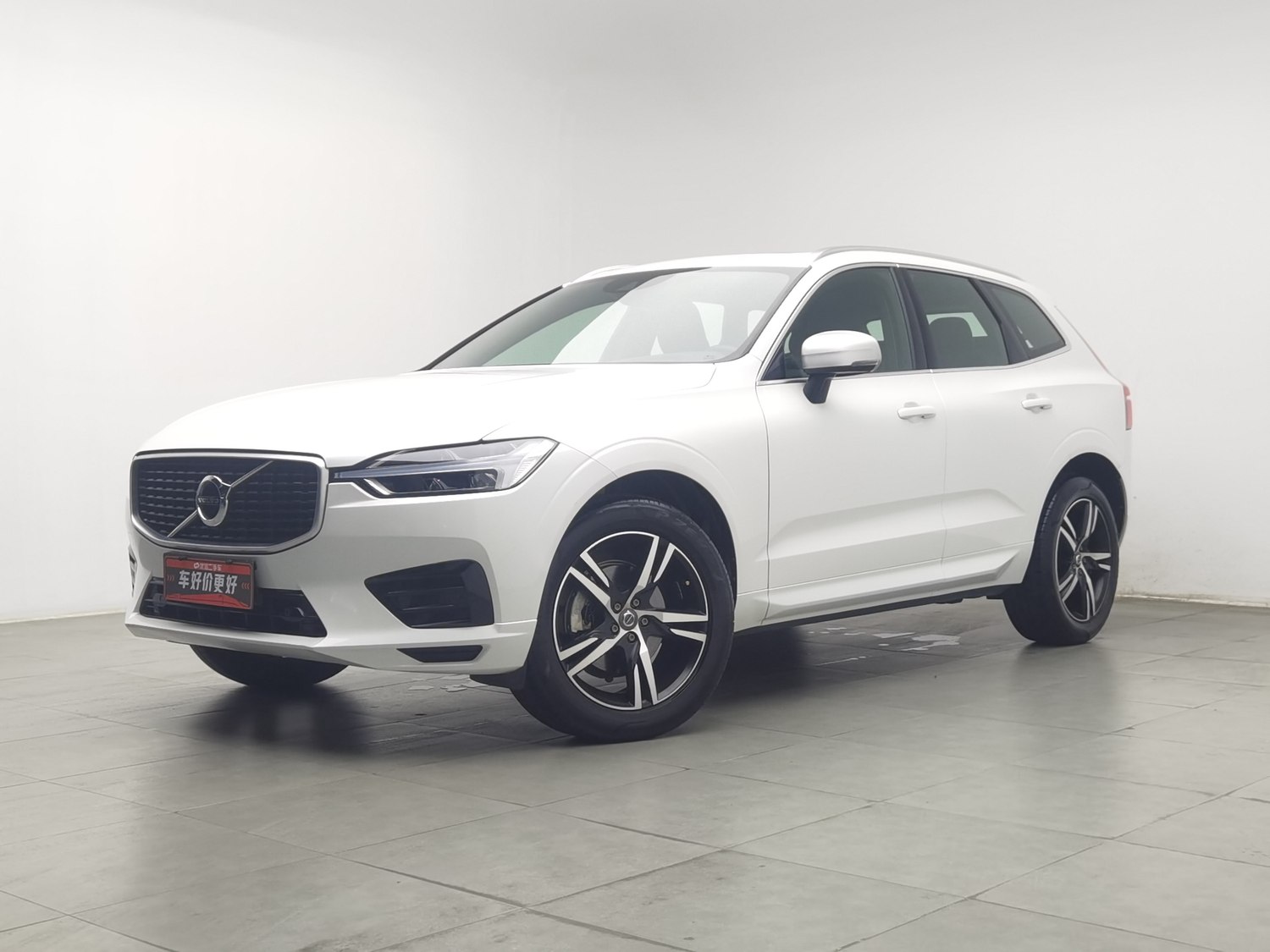 Used Volvo XC60 2019 2.0 AT