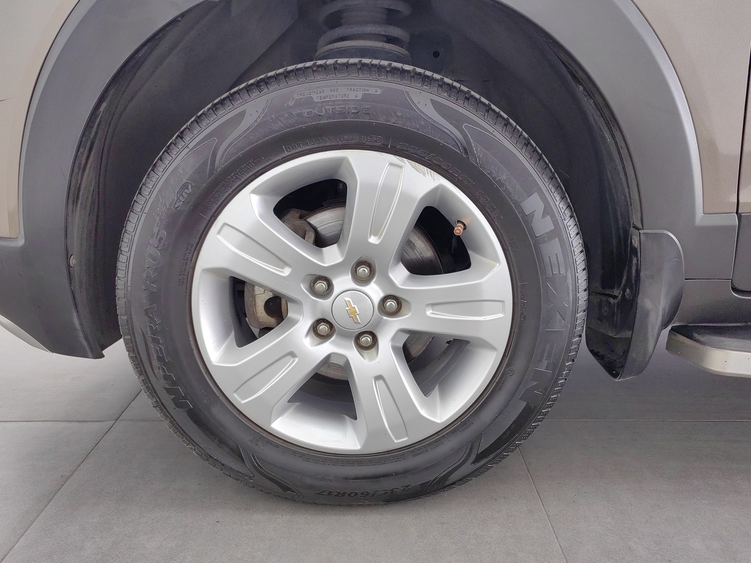 Used Chevrolet Captiva 2015 2.4 AT