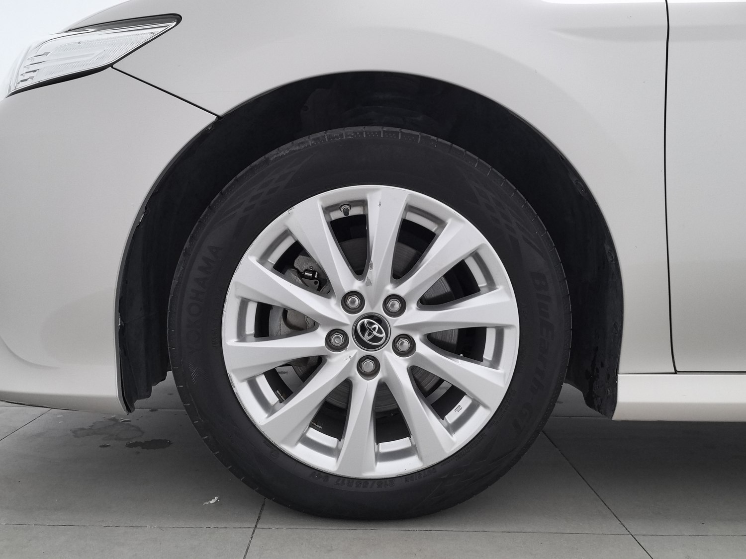 Used Toyota Camry 2019 2.0 AT