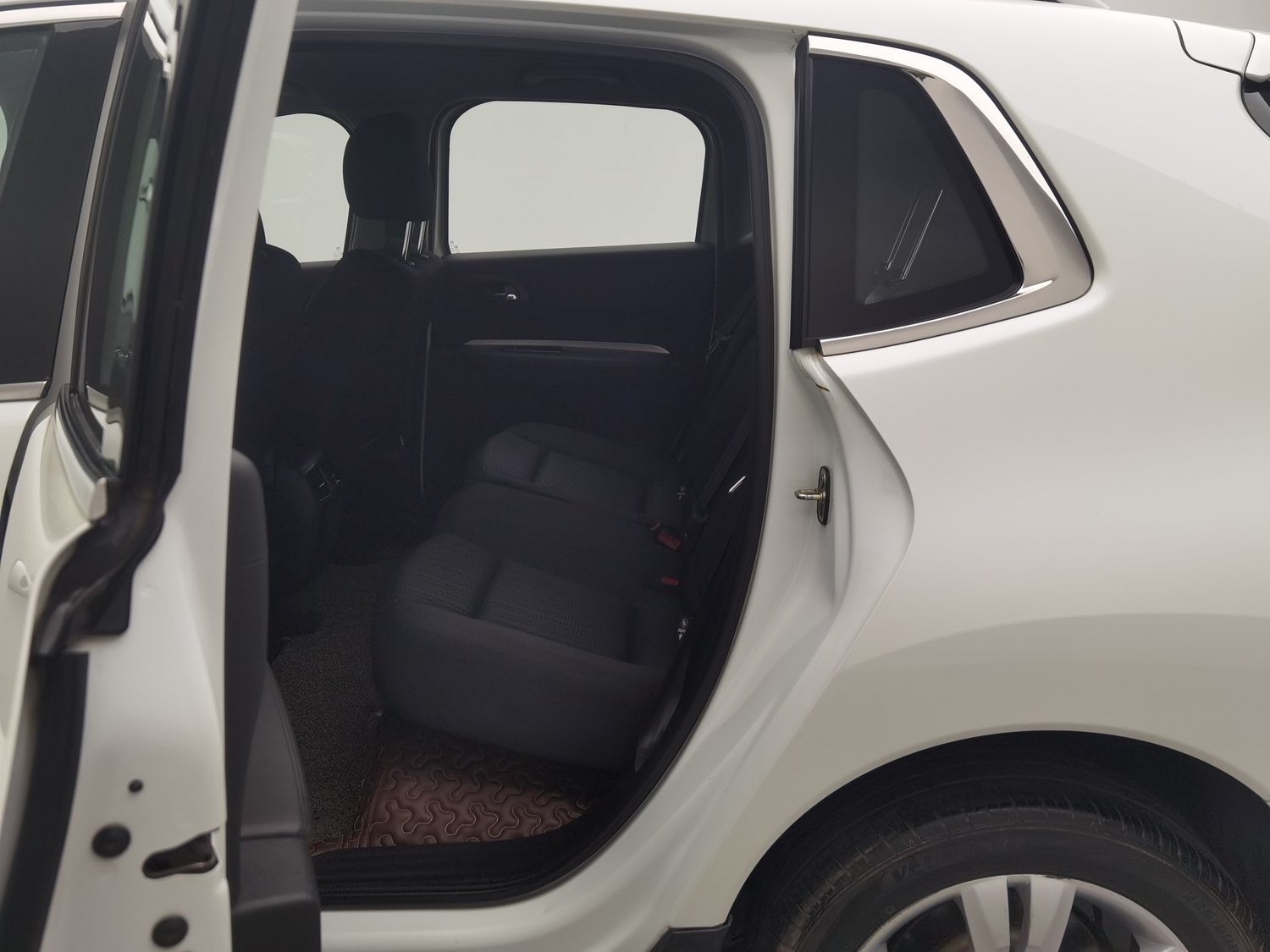 Used Peugeot 3008 2018 1.6 AT