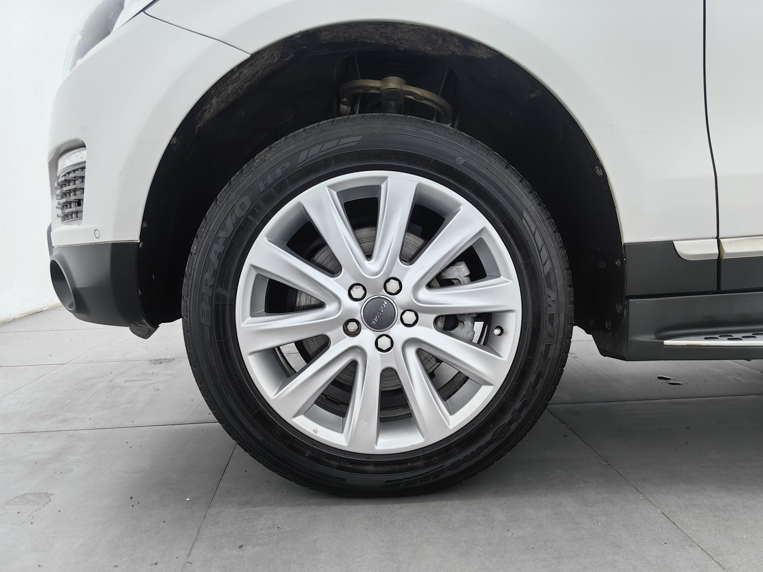 Used Haval H8 2017 2.0 AT