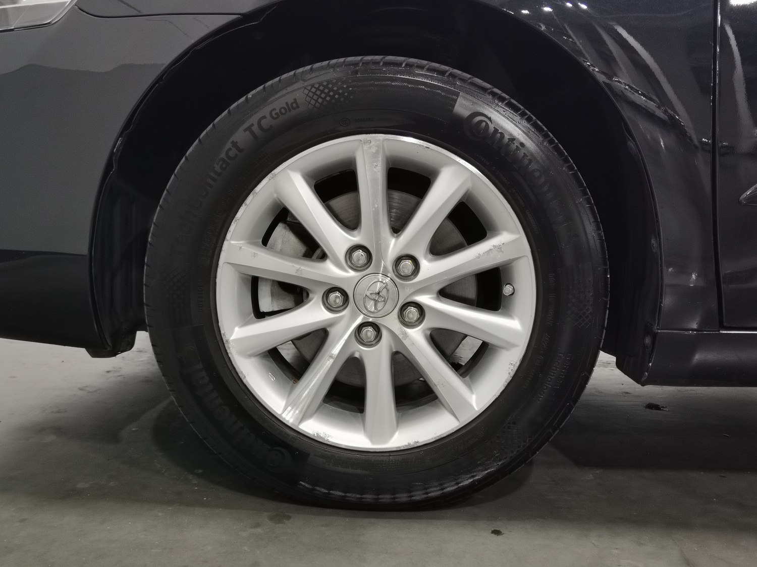 Used Toyota Camry 2013 2.0 AT