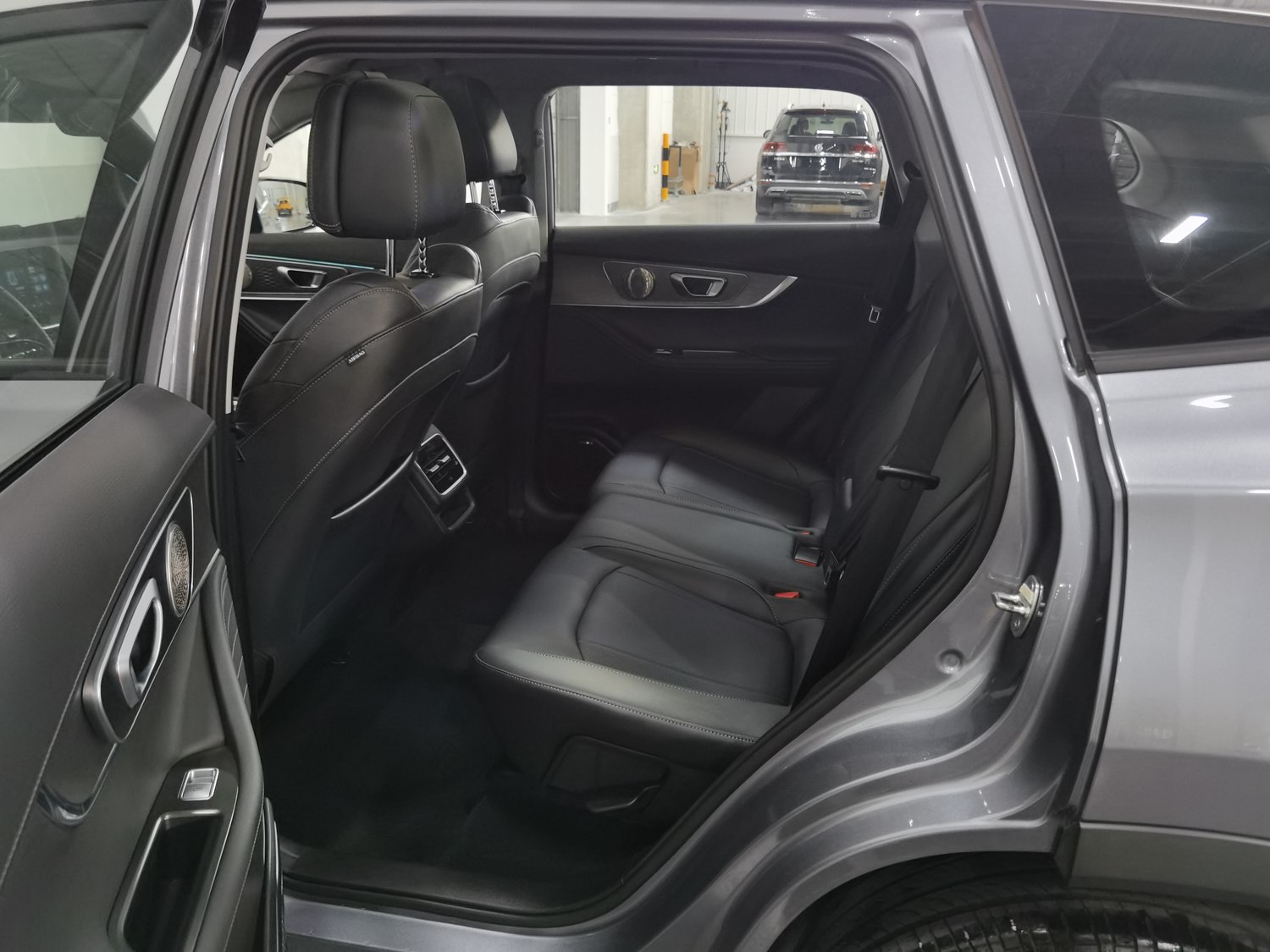 Б/у Chery Tiggo 8 PRO 2024 1.6 AT