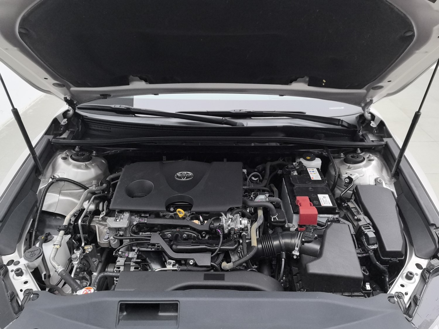 Used Toyota Camry 2019 2.0 AT