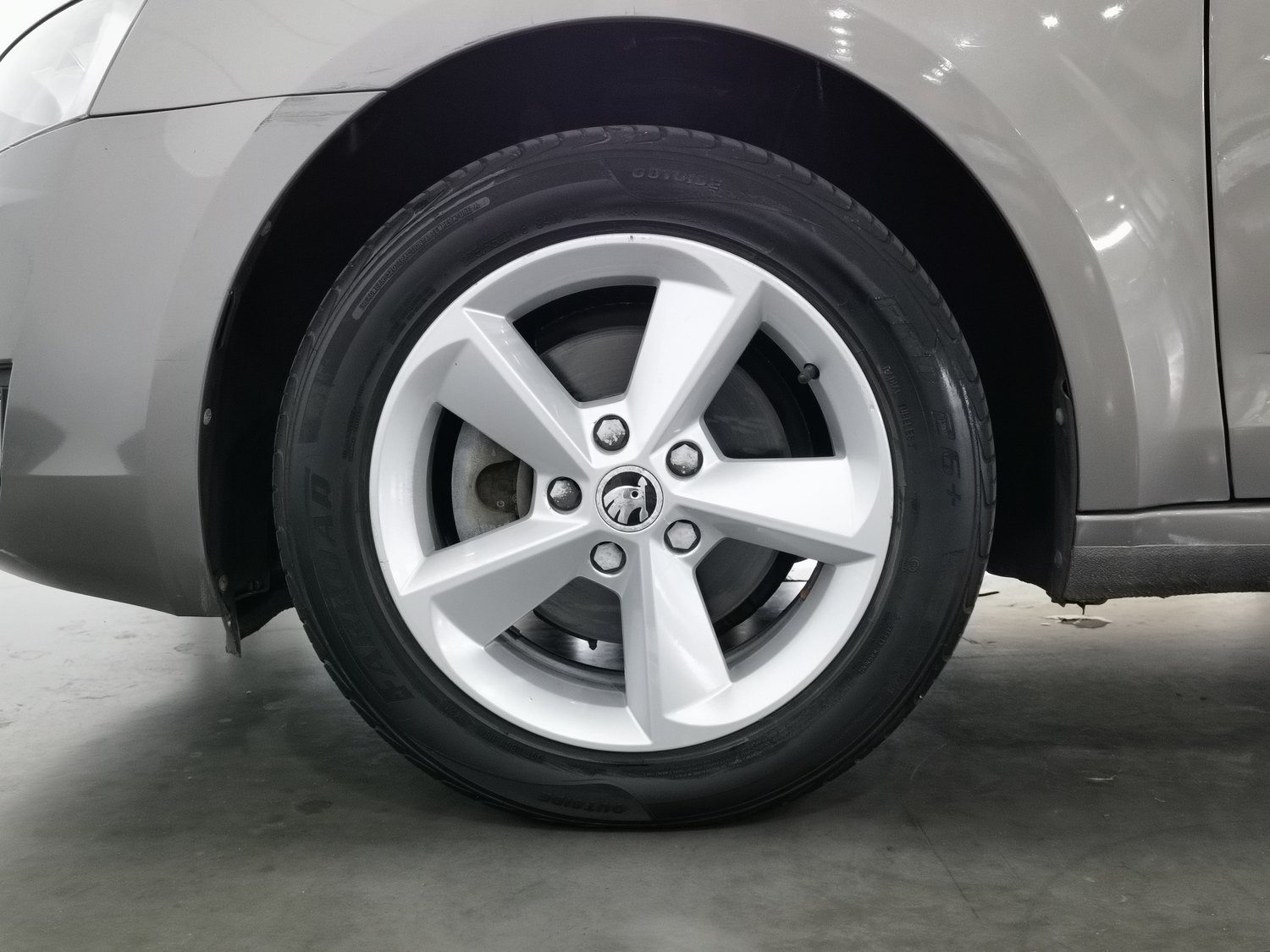 Used Skoda Octavia 2015 1.6 AT