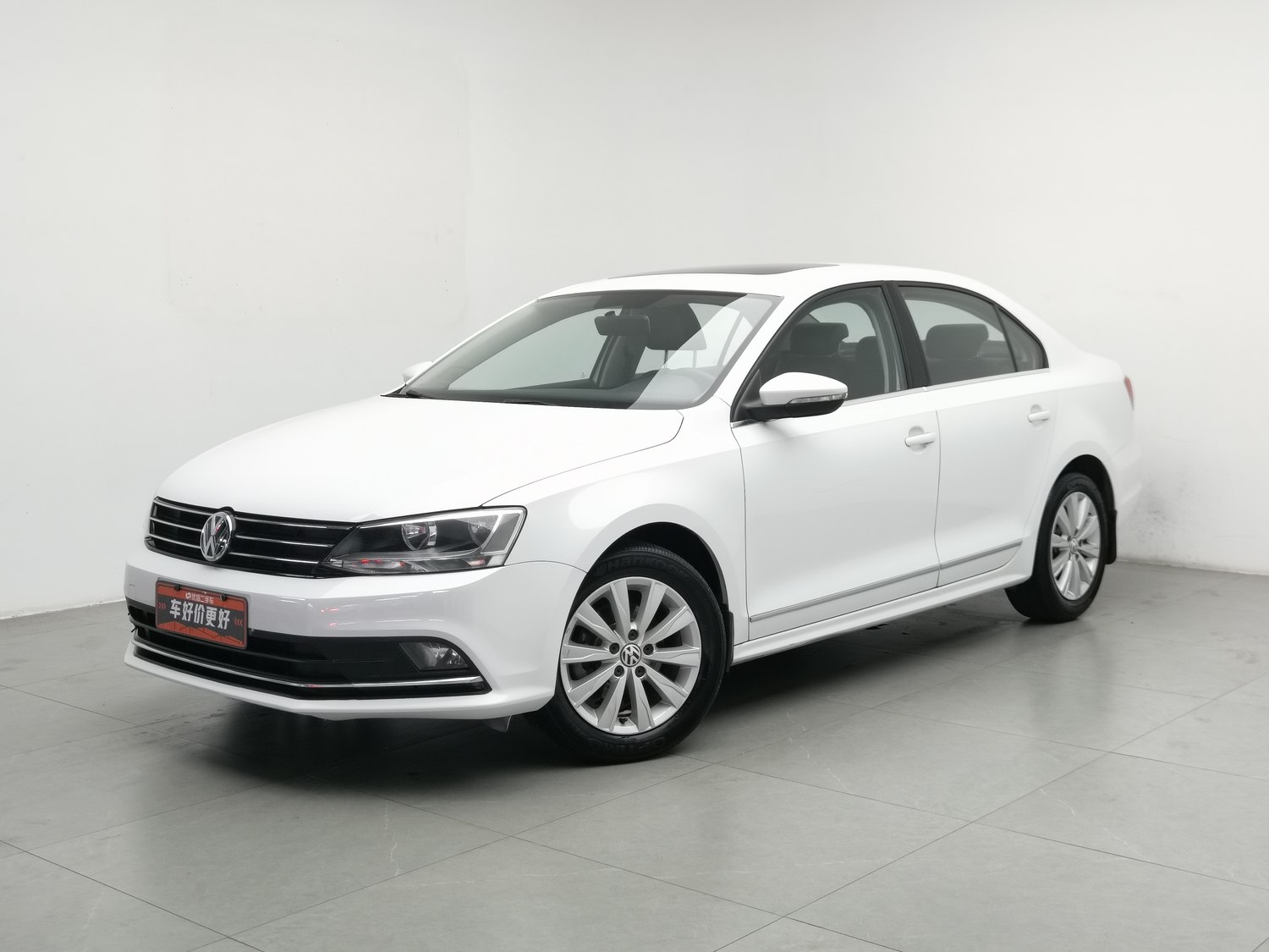 Used Volkswagen Sagitar 2015 1.6 AT