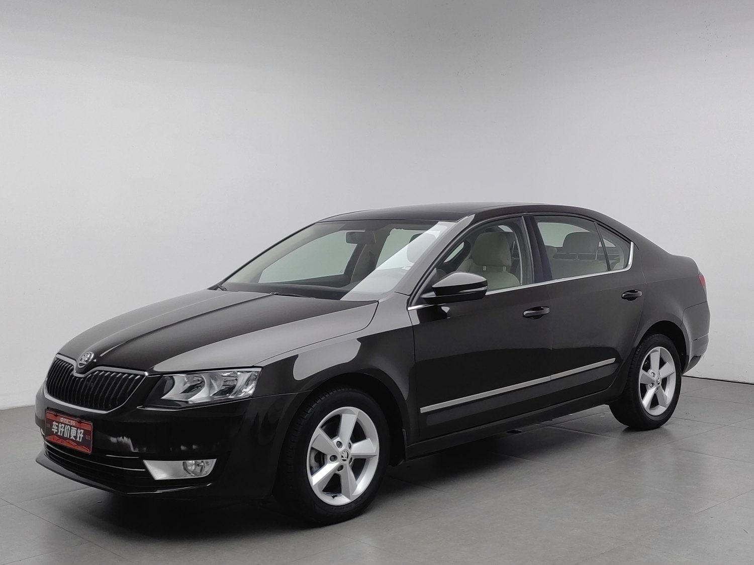 Used Skoda Octavia 2015 1.6 MT