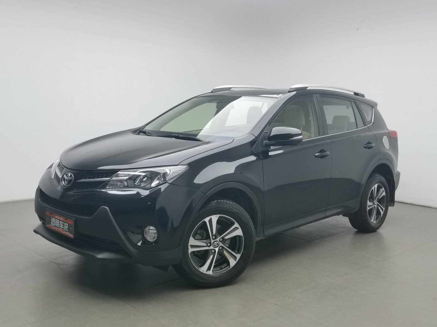Used Toyota RAV4 2015 2.0 AT