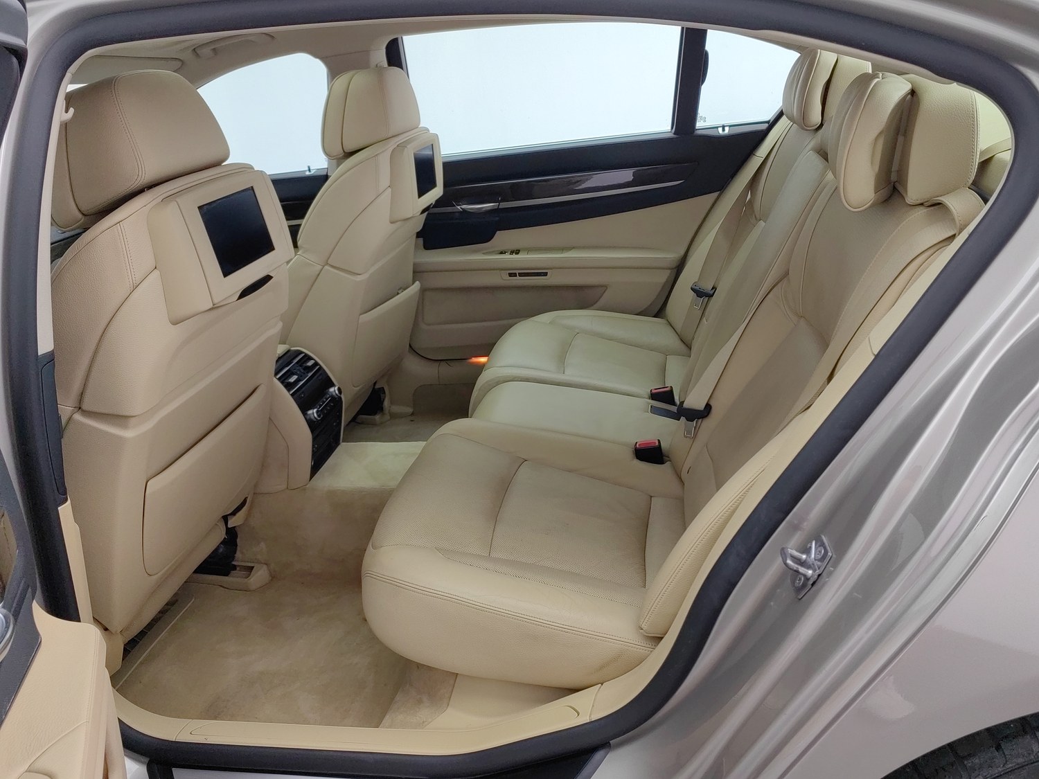 Used BMW THE7 2009 3.0 AT