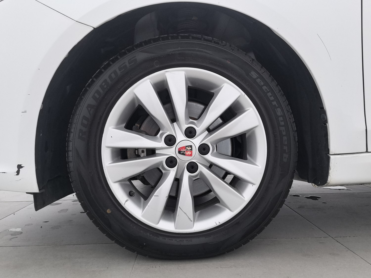 Used Roewe 360 2016 1.5 AT