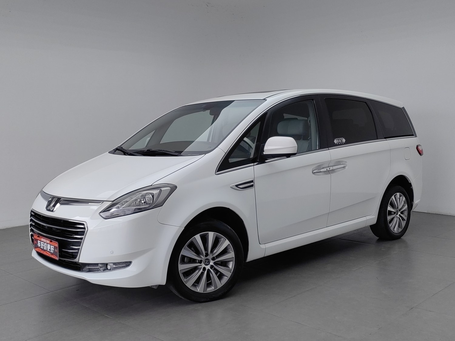 Used Luxgen M7 2016 2.2 AT