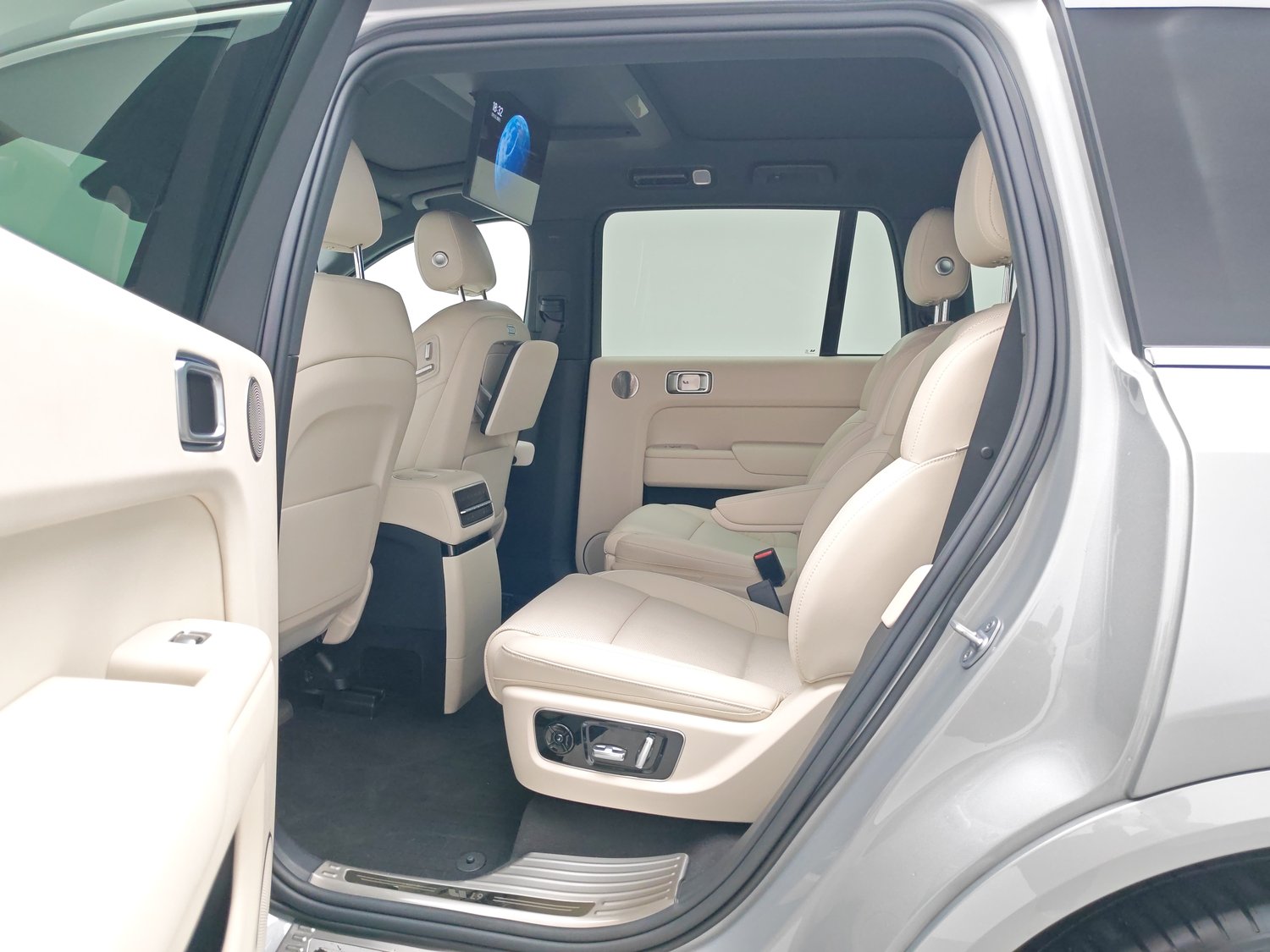 Used Li Auto L9 2023 1.5 AT